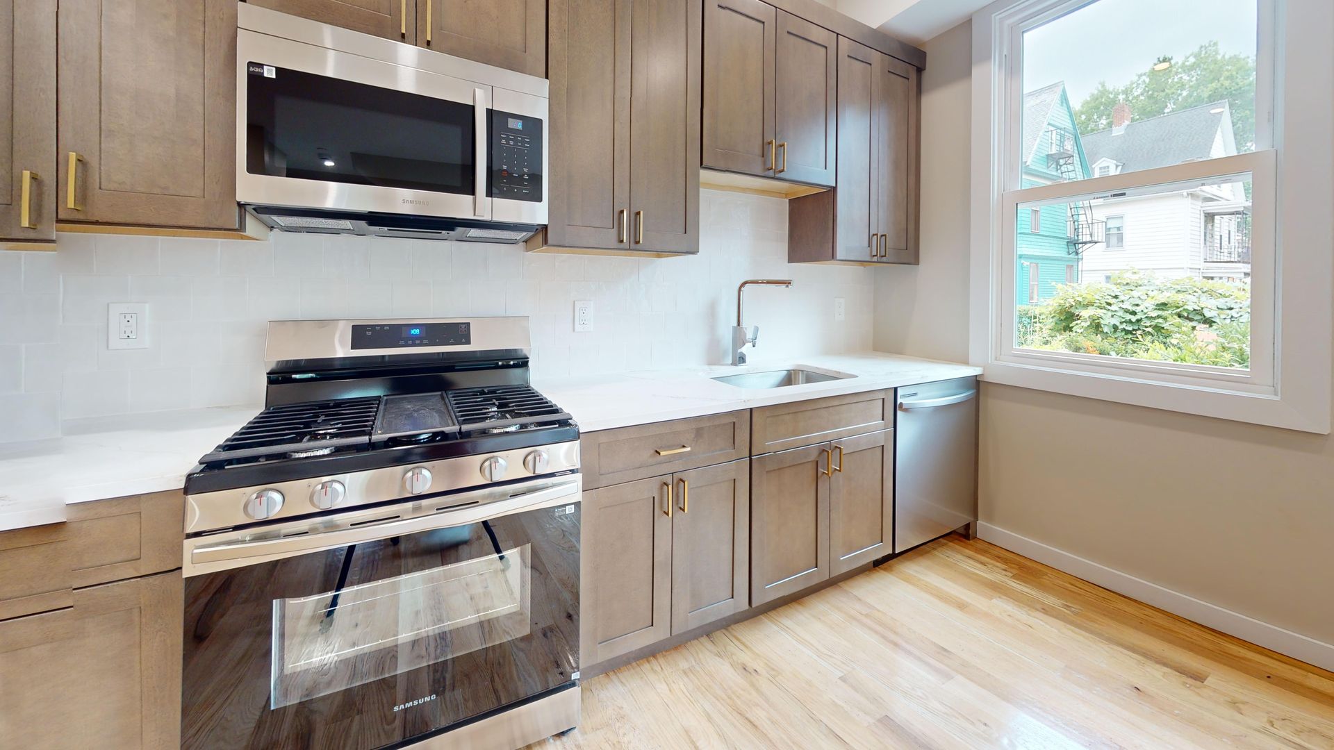 New Haven Apartment: 782-784 Orange St.