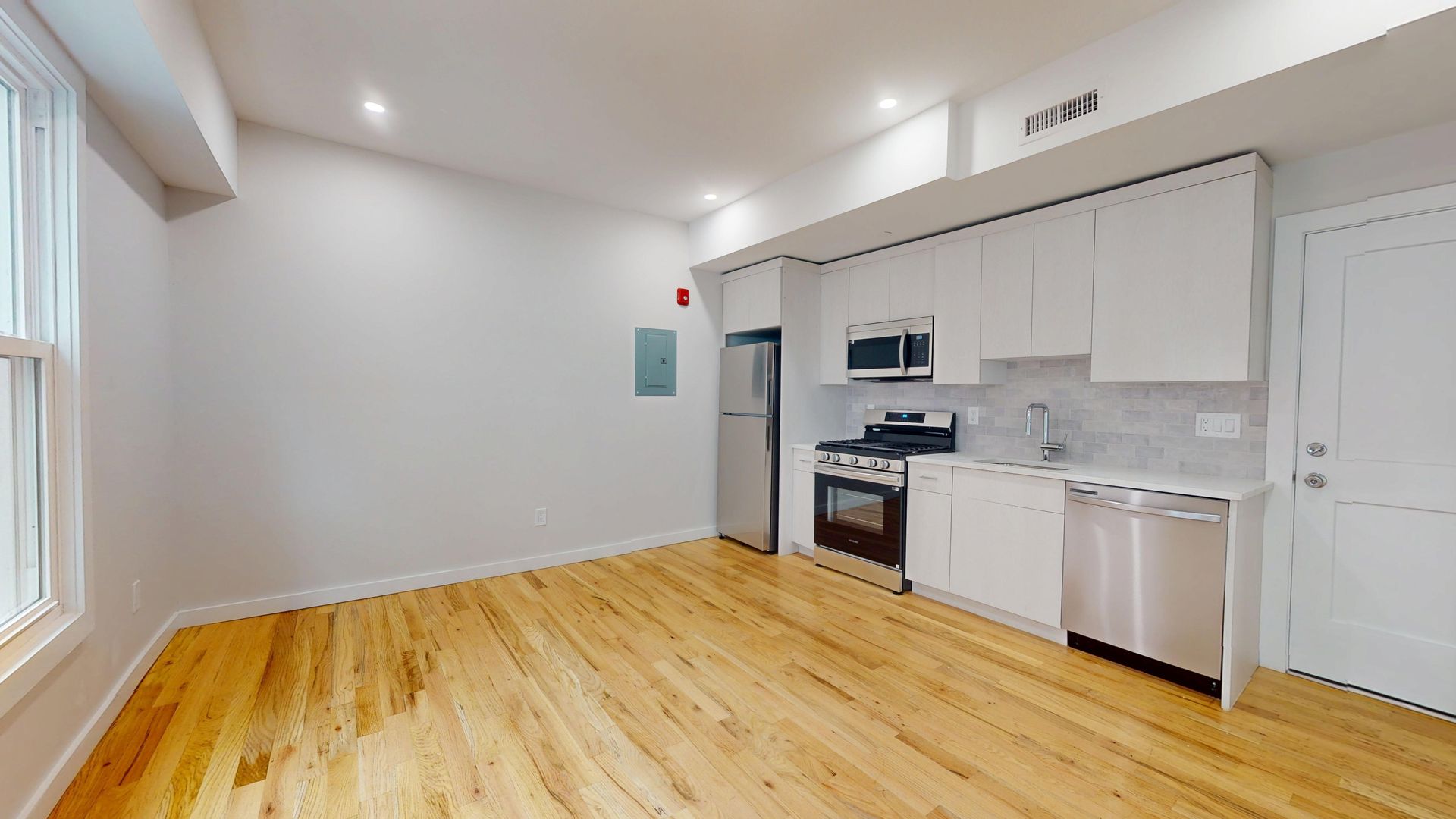 New Haven Apartment: 269 Humphrey St