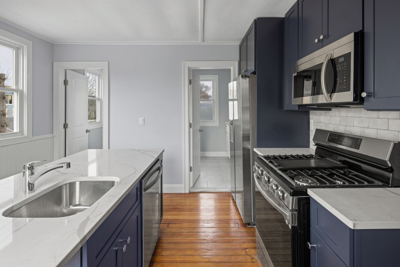 New Haven Apartment: 90 Nicoll St.