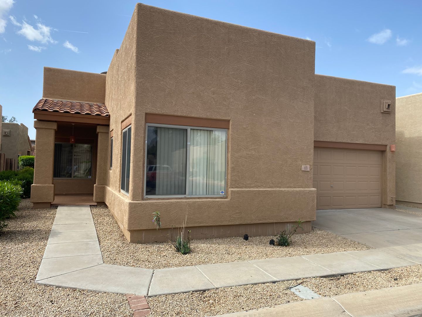 Mesa House: 1650 S Crismon Rd #18