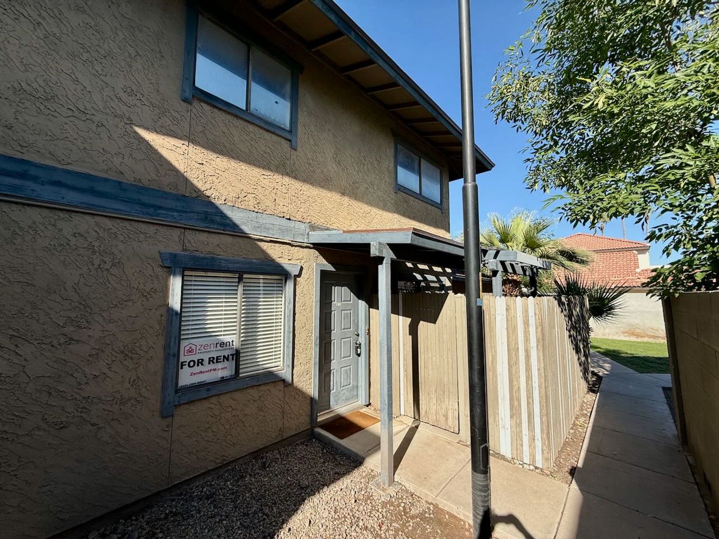 Chandler Condo: 286 W Palomino Dr #146