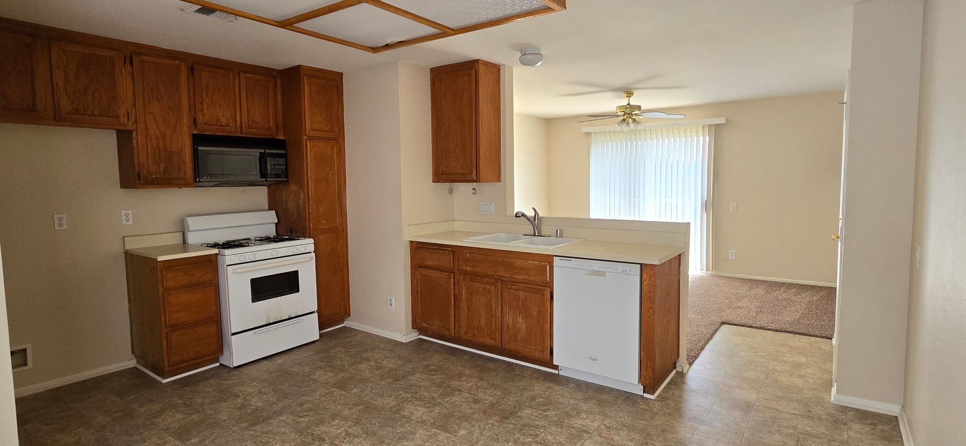 1365 Crafton Ave , Mentone, CA 92359