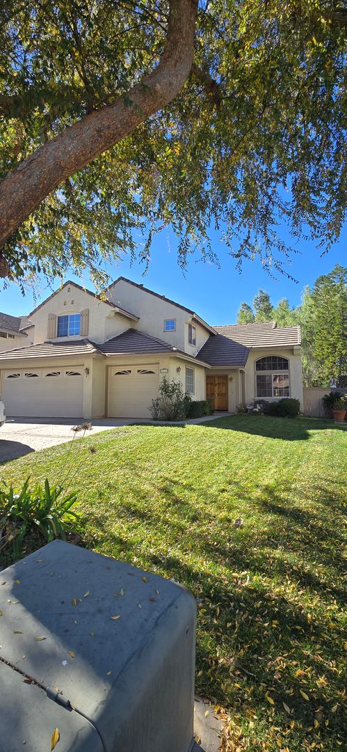 Moreno Valley House: 10169 Caribou Circle