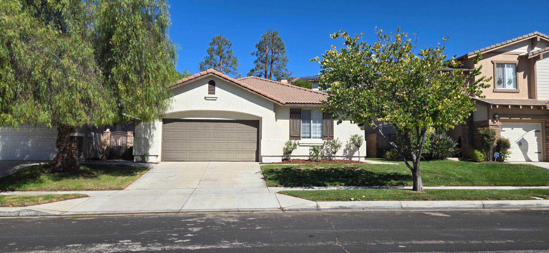 Yucaipa House: 33364 Warwick Hills Rd