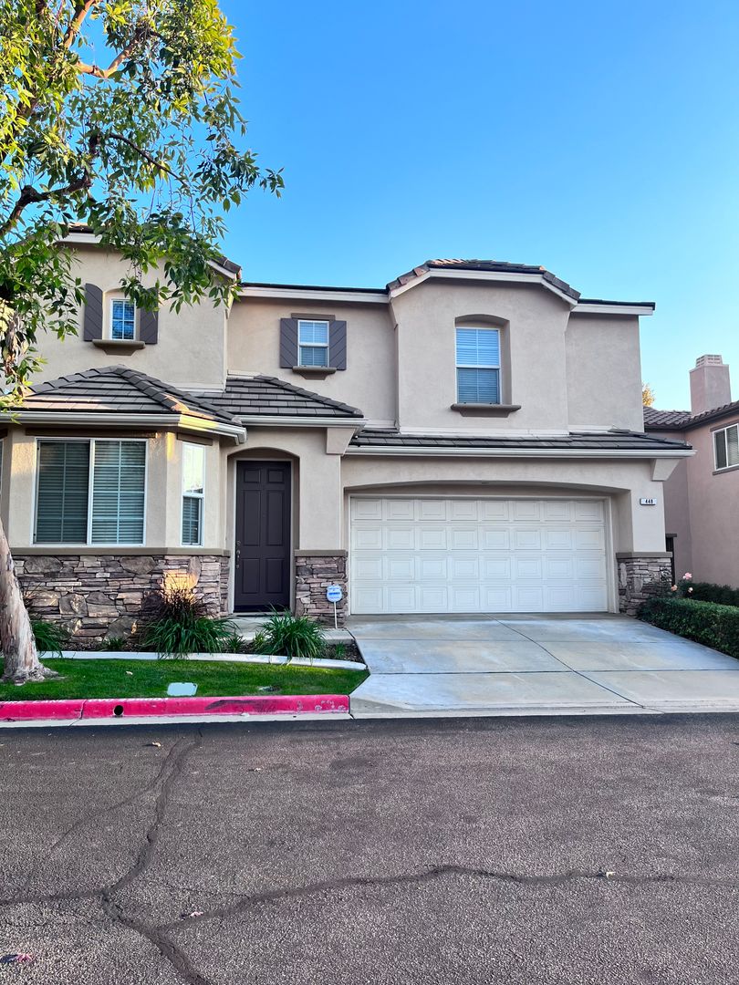 Redlands House: 448 Sonora Circle