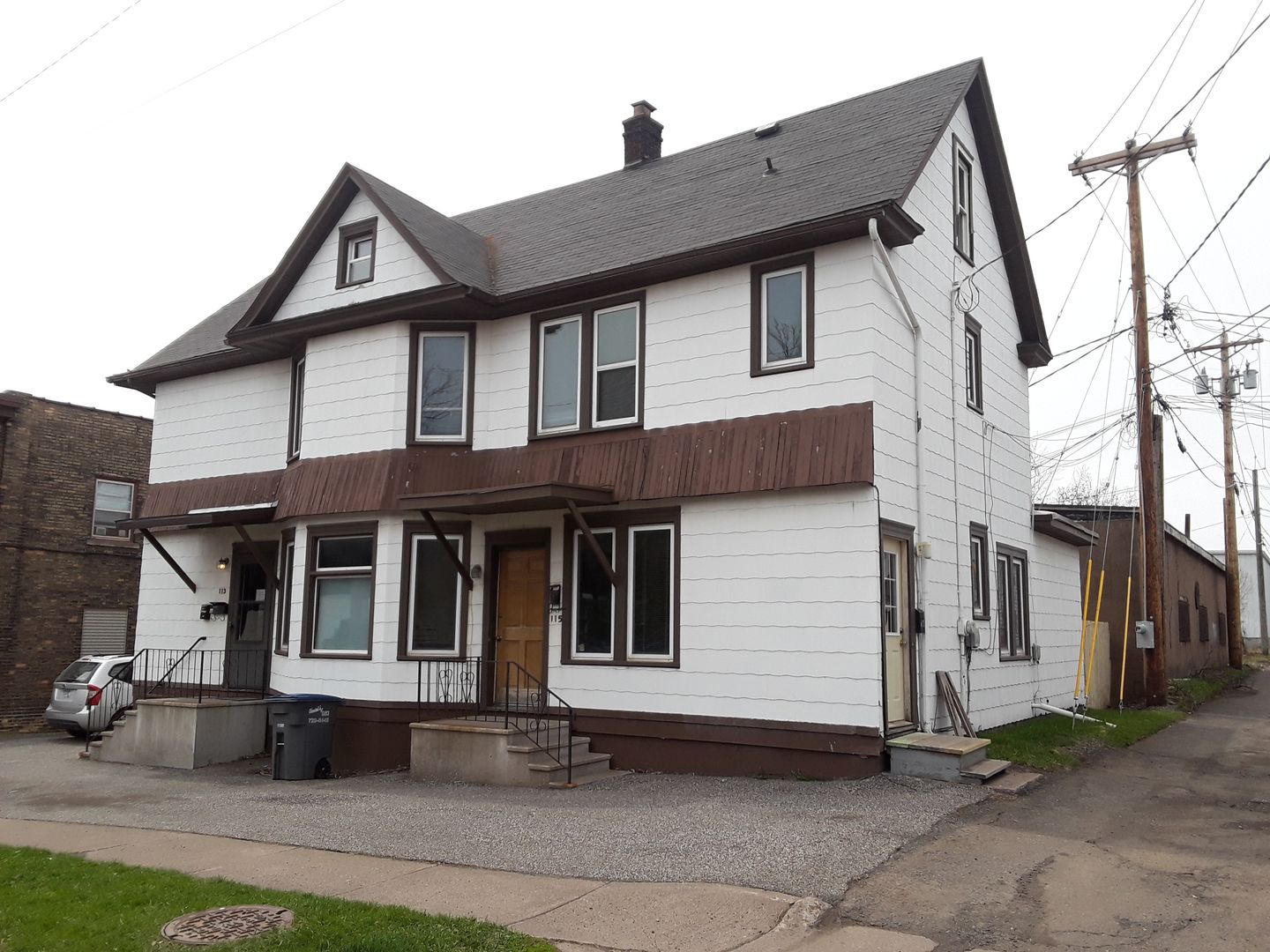 Duluth Apartment: 113-115 N 22nd Ave W