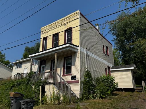 214 E 8th St - Unit B, Duluth, MN 55805