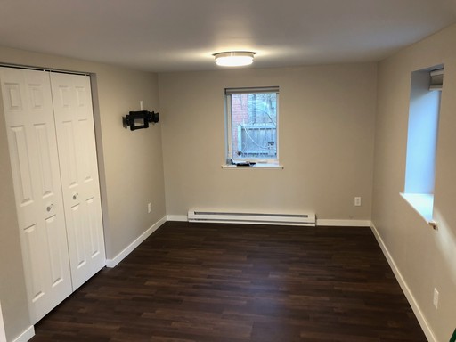 Listing photo thumbnail