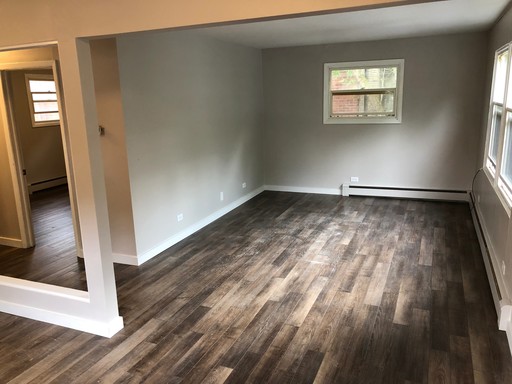 Listing photo thumbnail