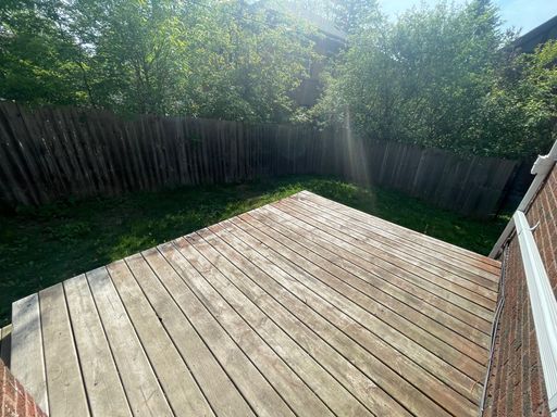 Listing photo thumbnail