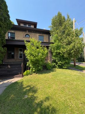 4329-4331 E Superior St - 4331 E Superior St, Duluth, MN 55804