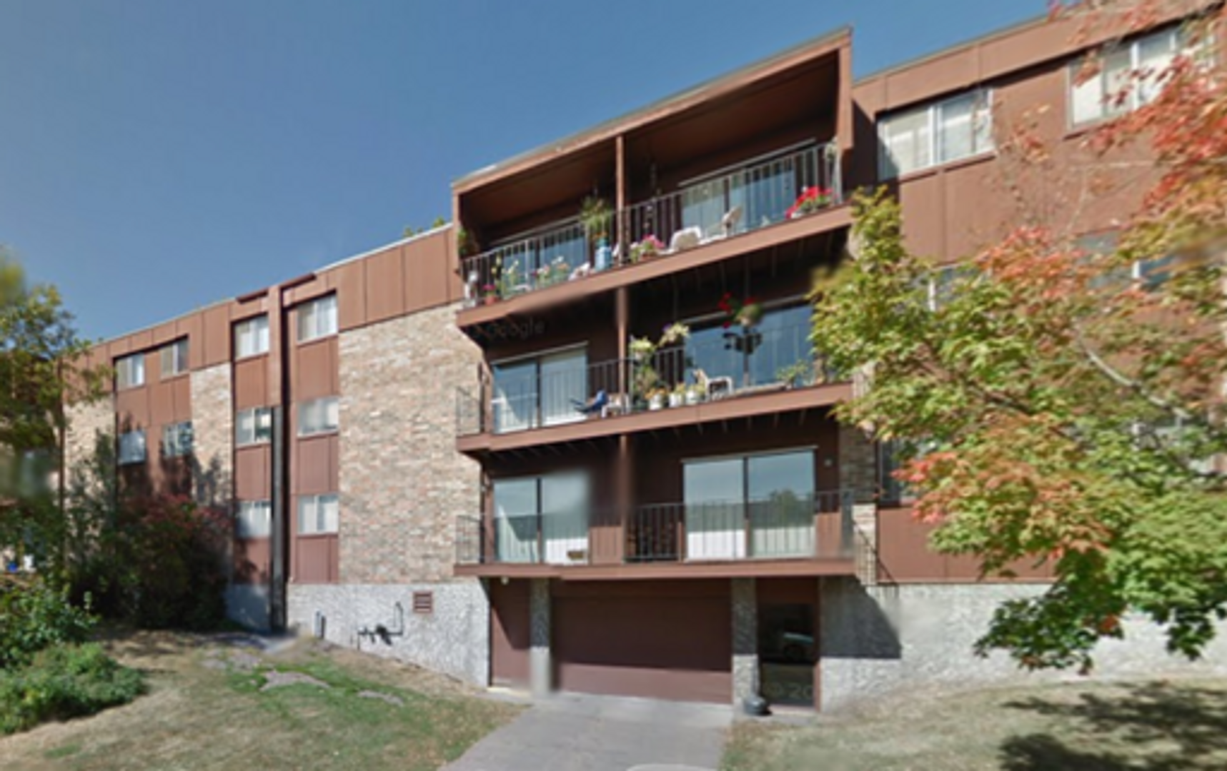 Duluth Apartment: 1725 Kenwood Avenue