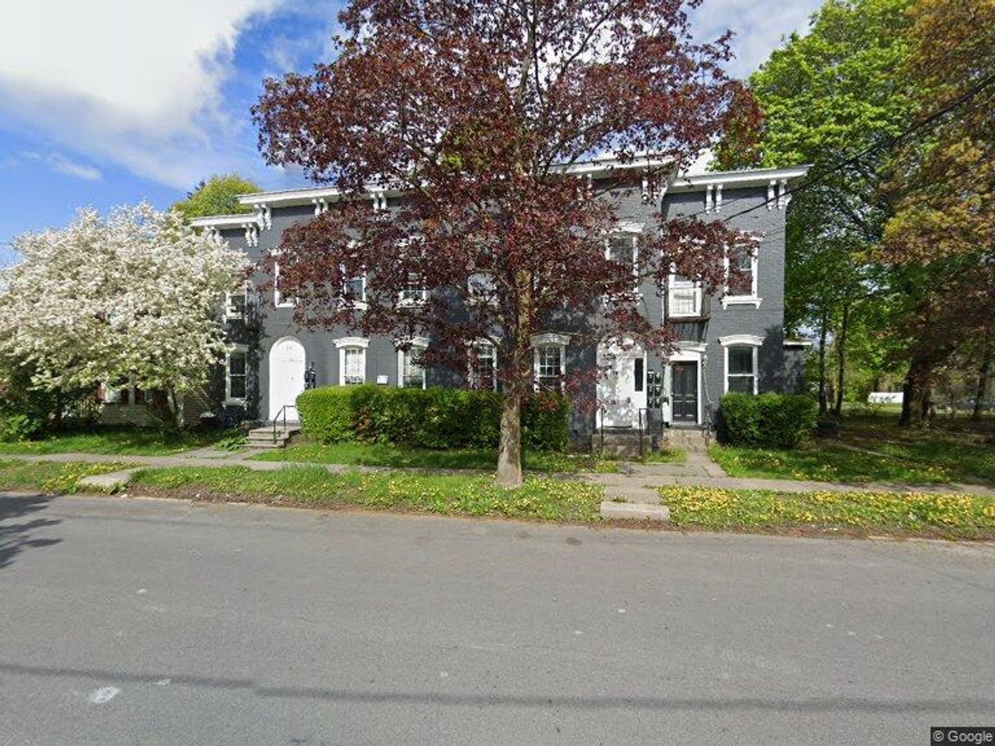 Auburn Apartment: 19 Franklin St.