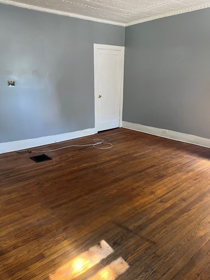 Syracuse Apartment: 610 Turtle St.