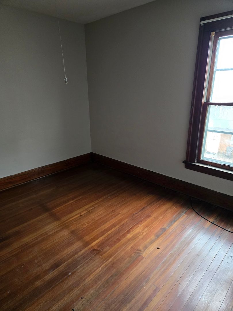 Syracuse Apartment: 1309-1311 First North St