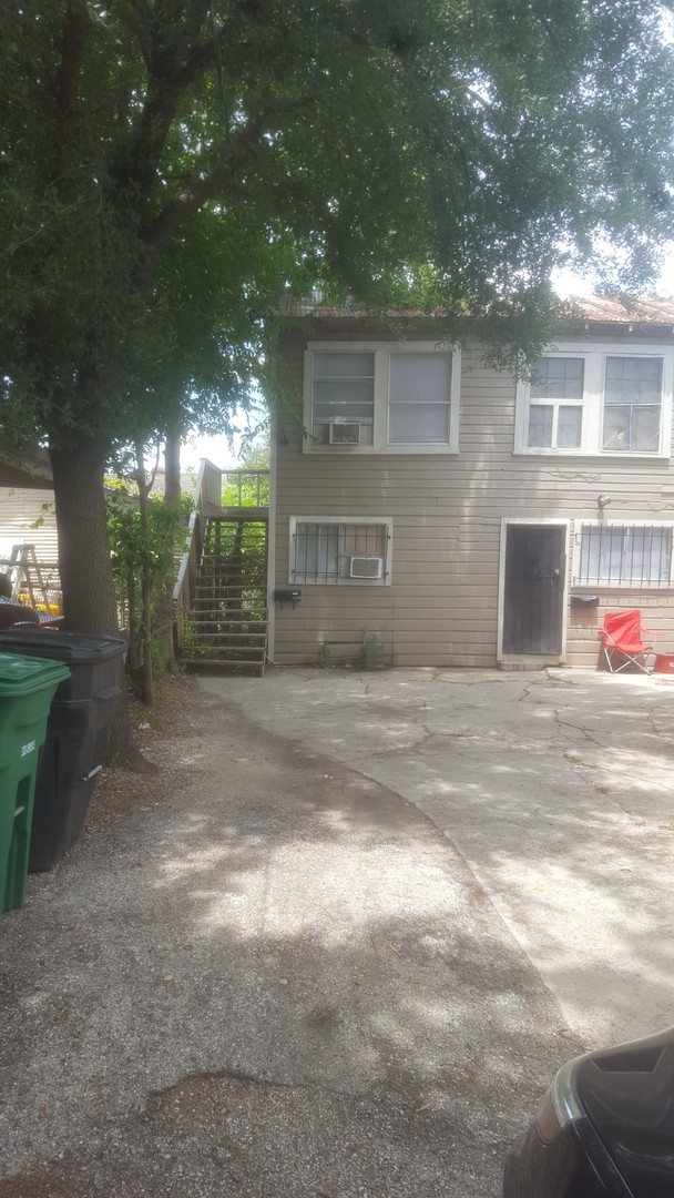 Houston Apartment: Ave Q