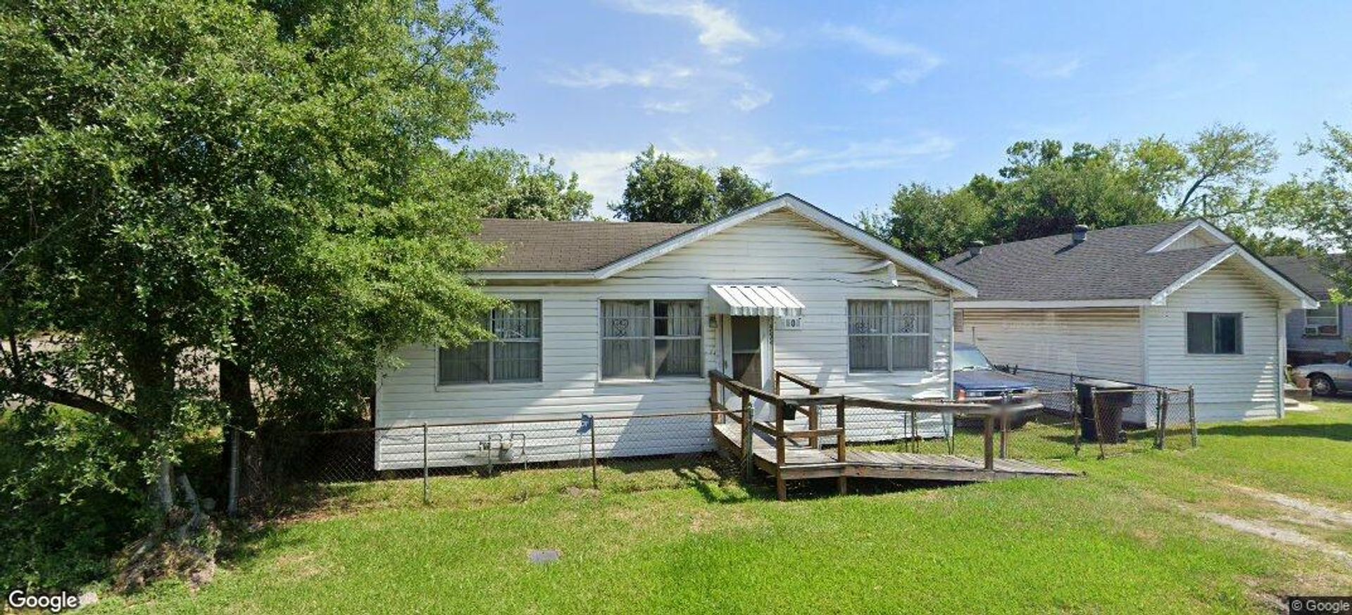 Houston House: 4509 Courtney