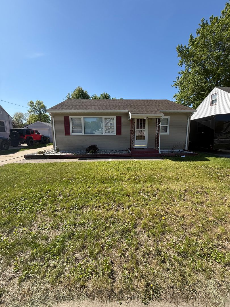 Fort Dodge House: 335 10th Ave N
