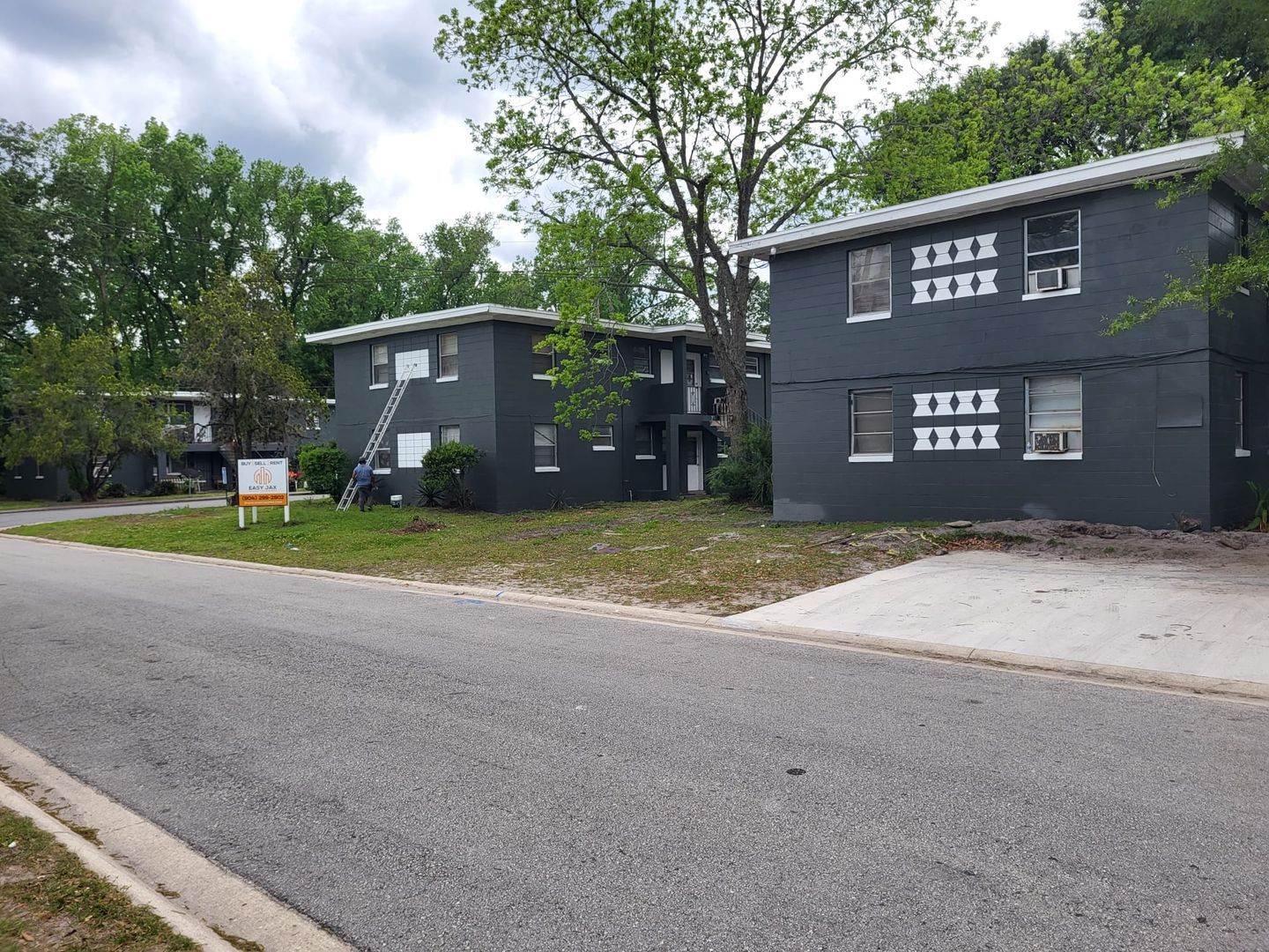 Jacksonville Apartment: 2002 Palafox St.