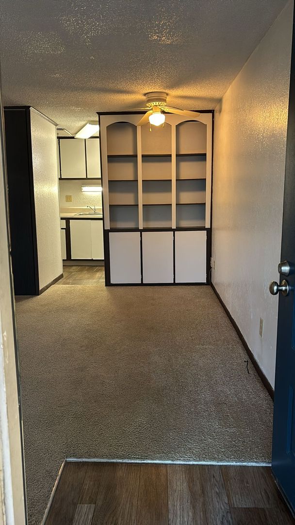 Belleview Apartment: 10431 SE 49th Ct