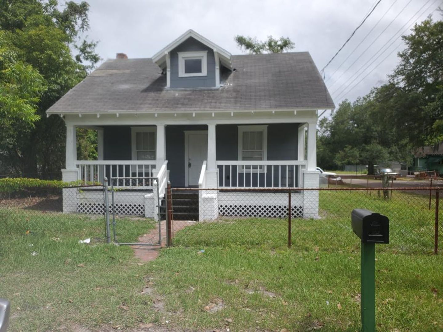 Jacksonville House: 664 Escambia St.