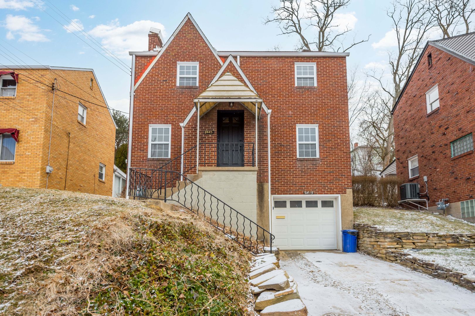 Pittsburgh House: 2445 Valera Avenue
