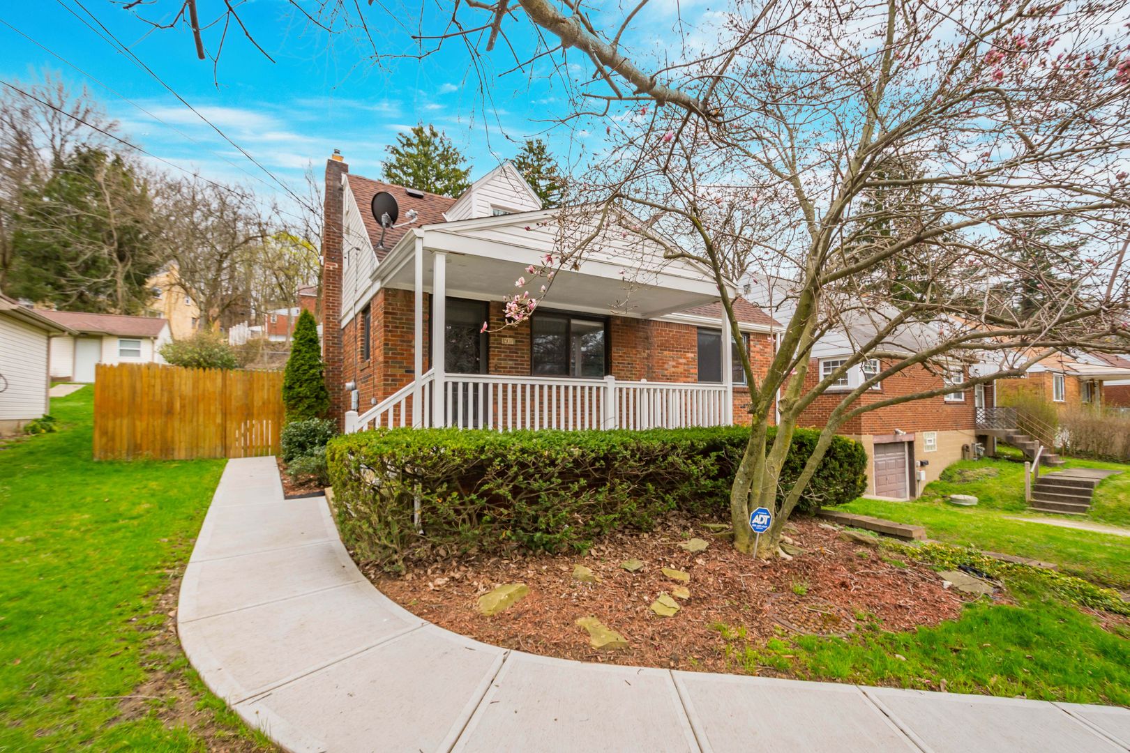 Pittsburgh House: 507 Beulah Road