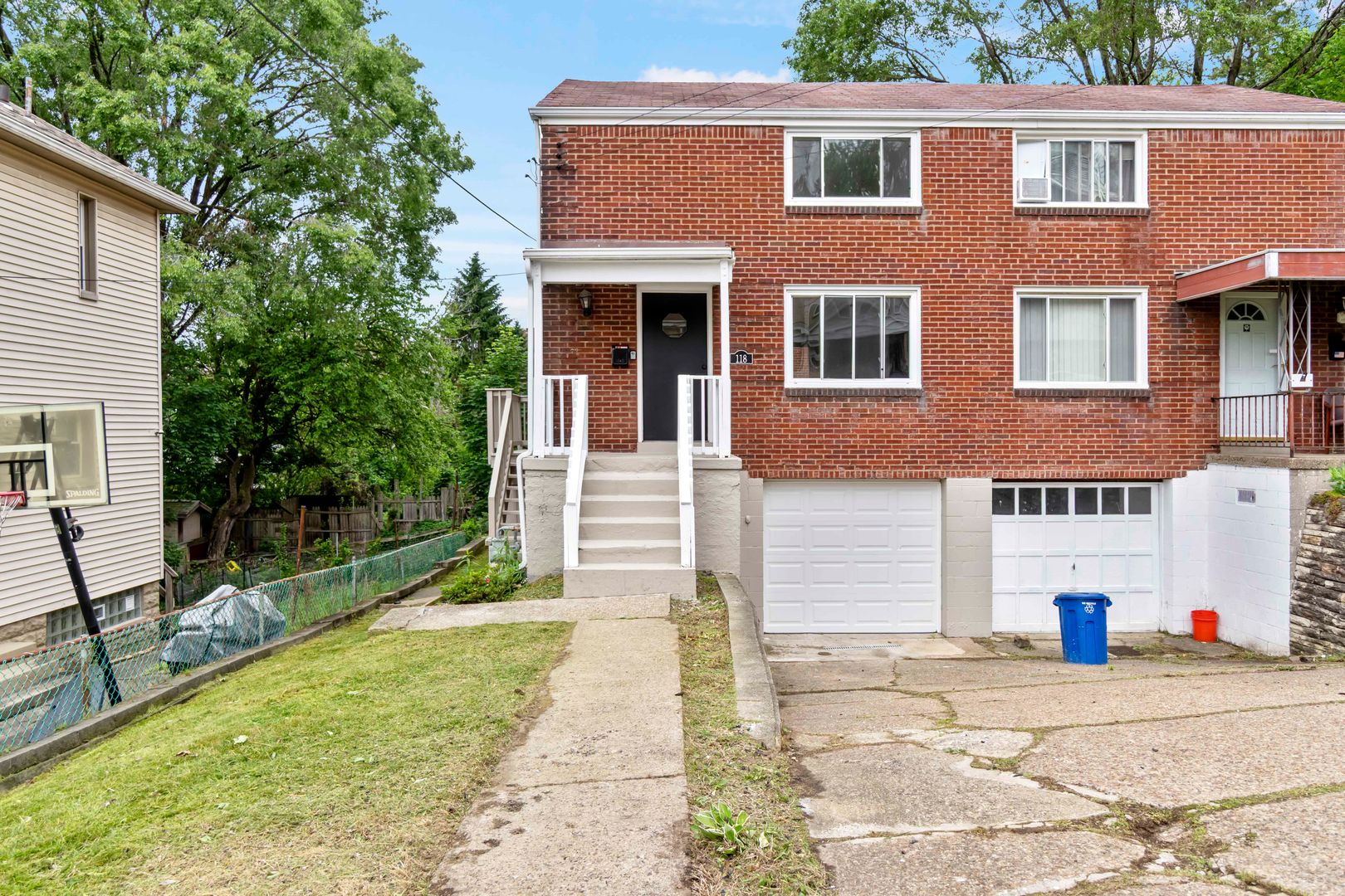 Pittsburgh House: 118 Ravilla Avenue
