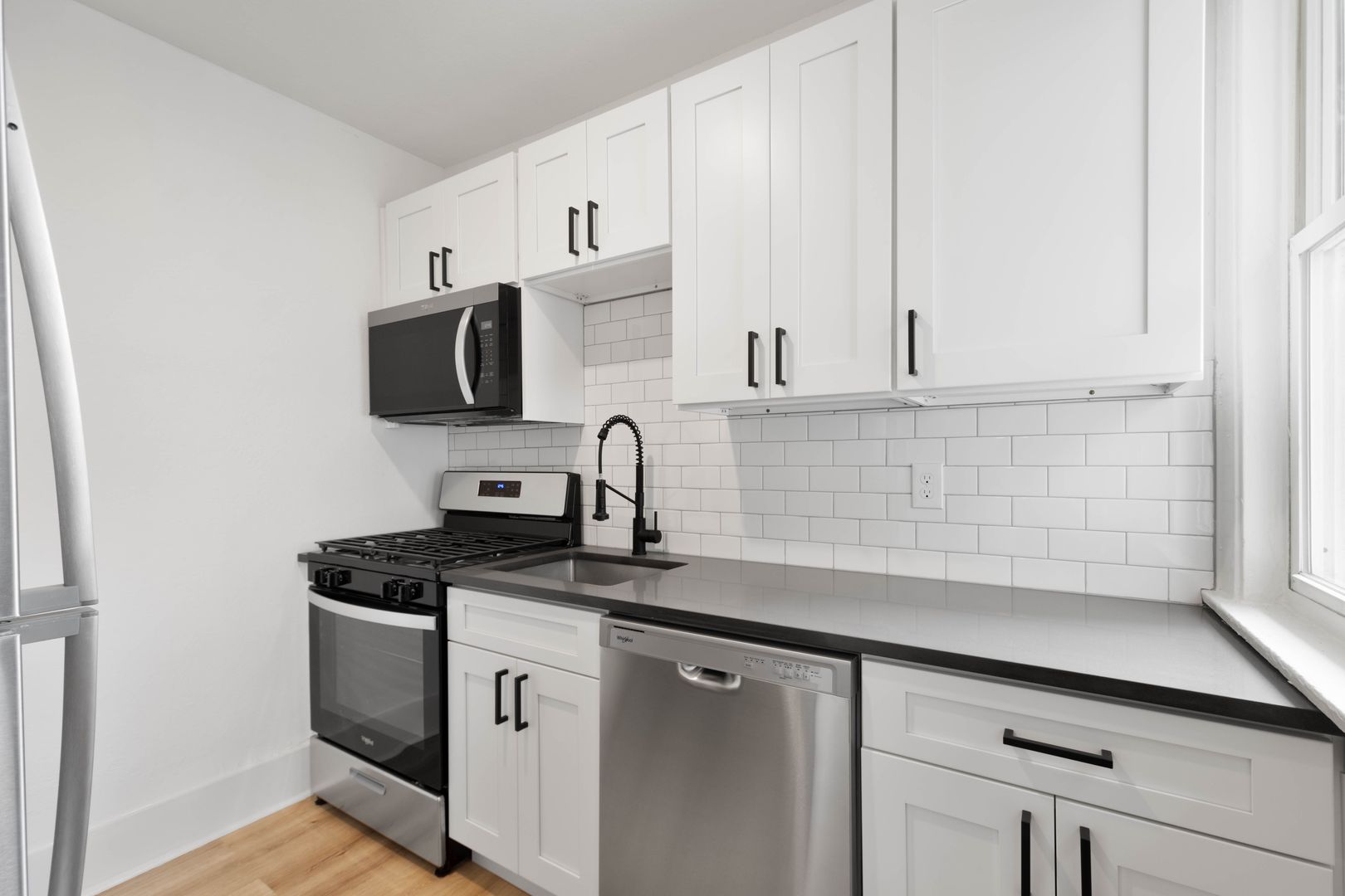Pittsburgh Townhome: 1121 McNeilly Avenue