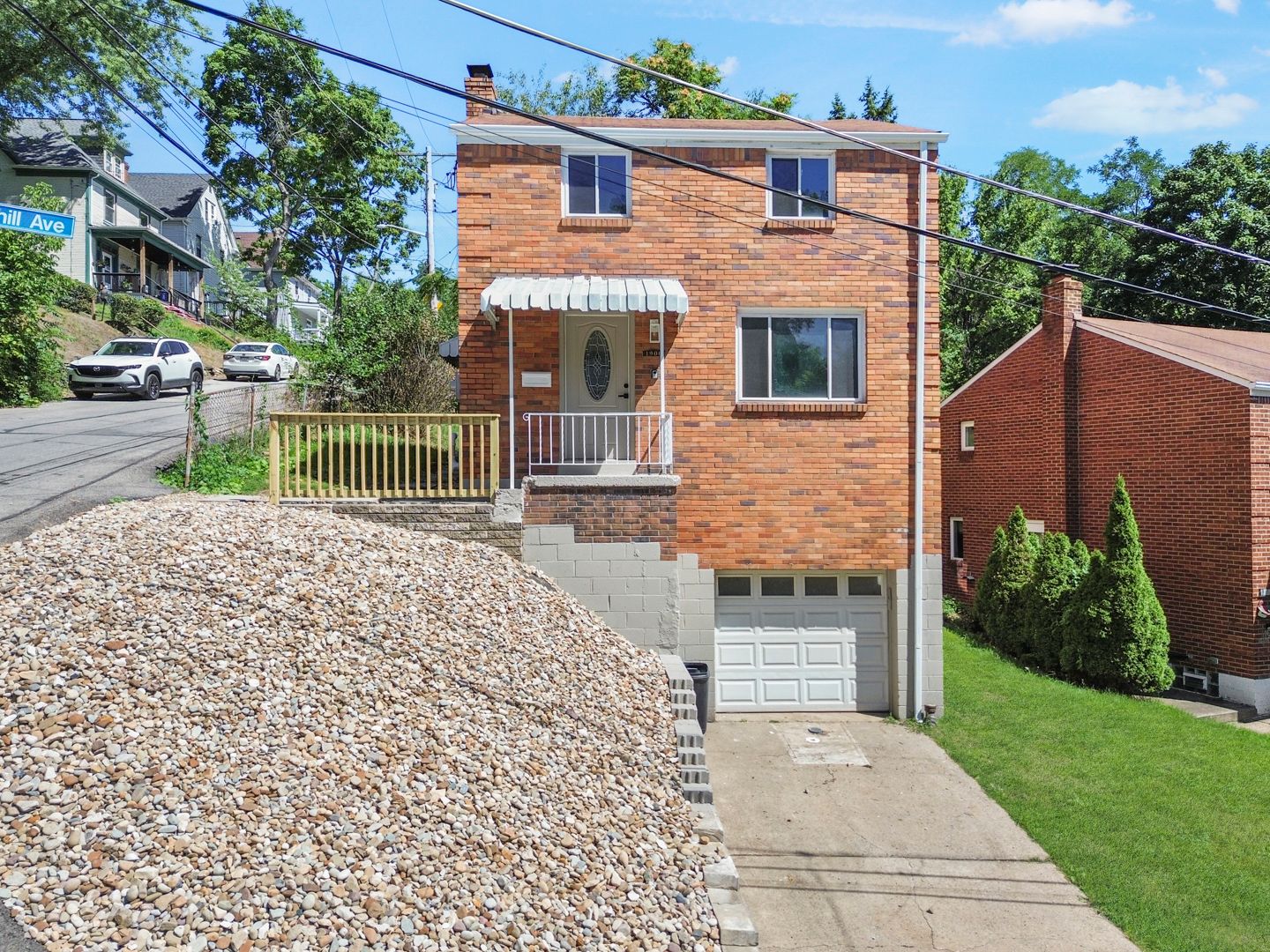 Pittsburgh House: 1900 Curranhill Avenue