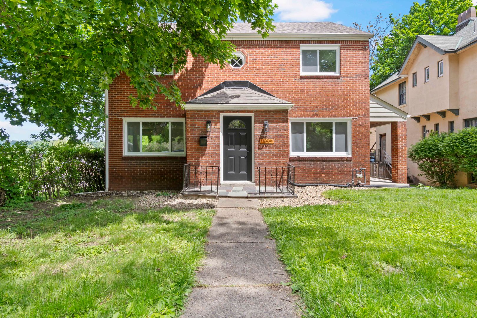 Mckeesport House: 1507 Carnegie Avenue