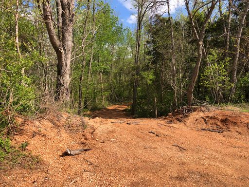 Cadet, Hwy E - 12 Acres with large lake -ONLY $799 down