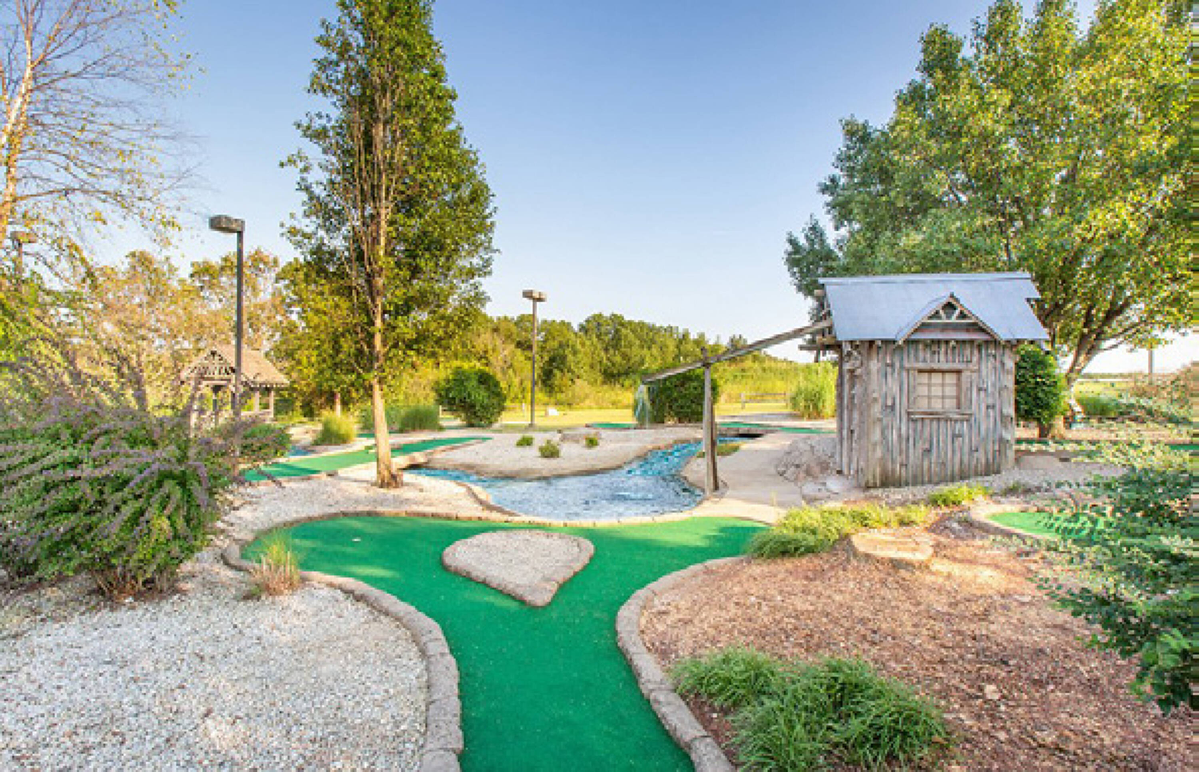 Festus - 2 bed, 2 bath Fully Furnished Condo with in-unit Washer & Dryer + Resort Style Amenities - $1500 per Month / $1500 Security Deposit 6 of 12