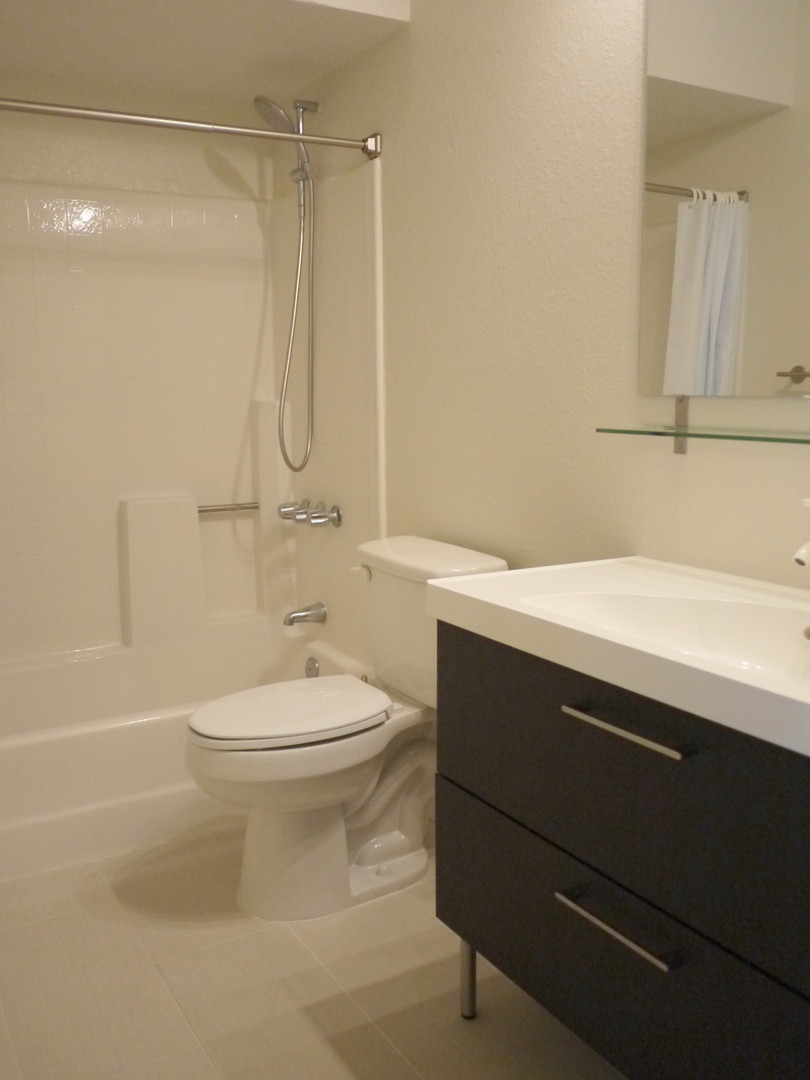 Tempe House: 700 Mesquite Circle P216