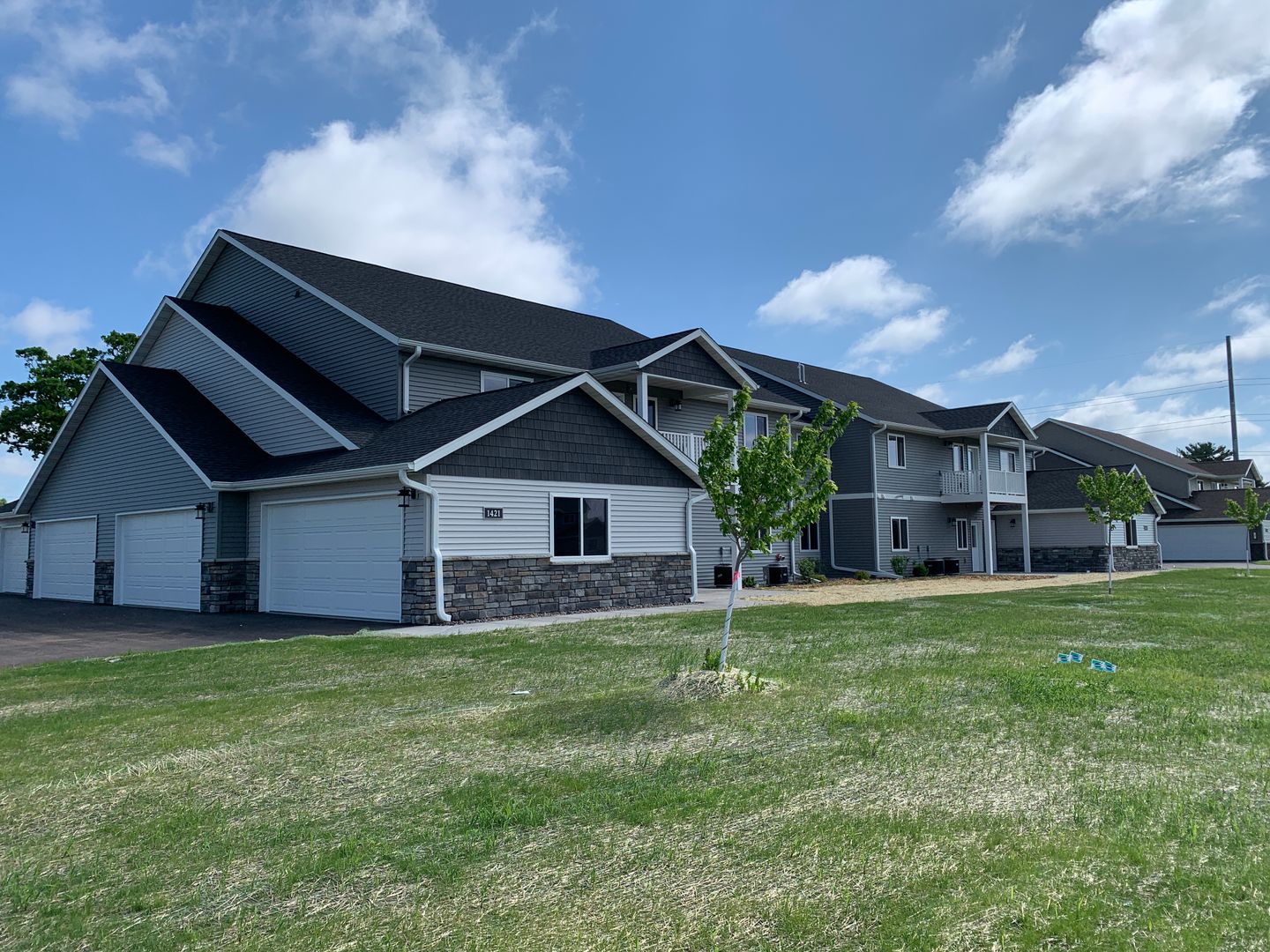 Chippewa Falls Apartment: 1488 Wissota Green Pkwy #1-4/1493 Coventry Lane #1-4