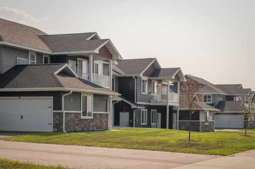 Newly Built - 2 Bedroom 1 Bathroom with 2 car attached garage - New Richmond, WI