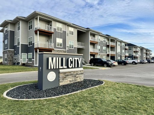 2 Bedroom 2 Bathroom Apartment - Built in 2023 - New Richmond, WI