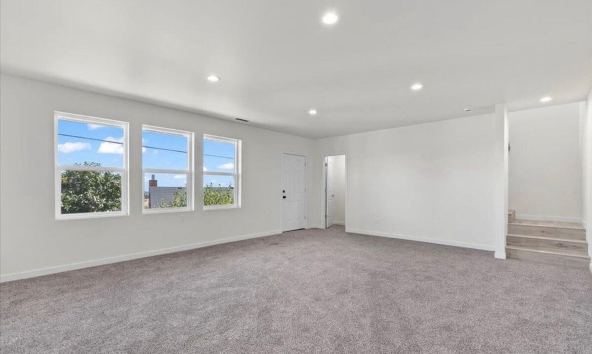 80th Ave Duplex 6 of 12