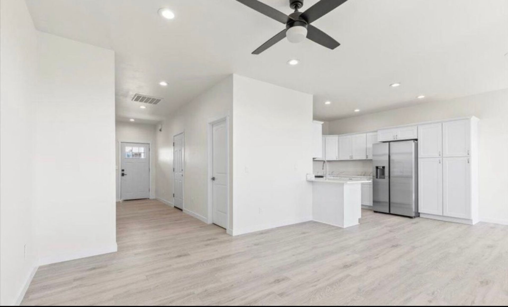 80th Ave Duplex 2 of 12
