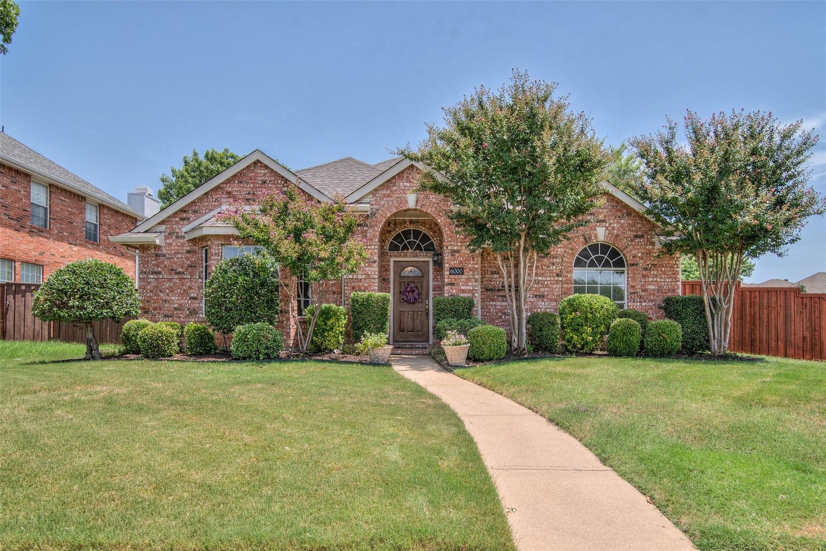 Frisco House: 6000 Tupelo Ln.