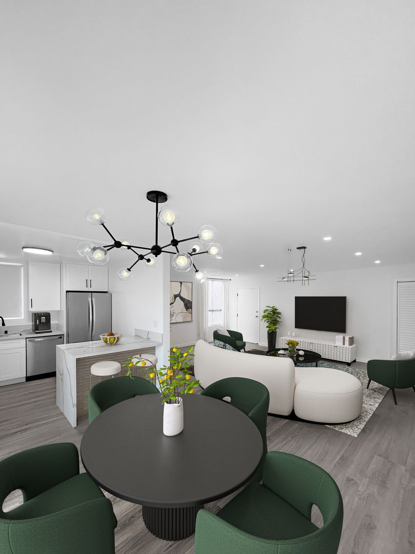 Santa Monica Apartment: 1345 18th Street