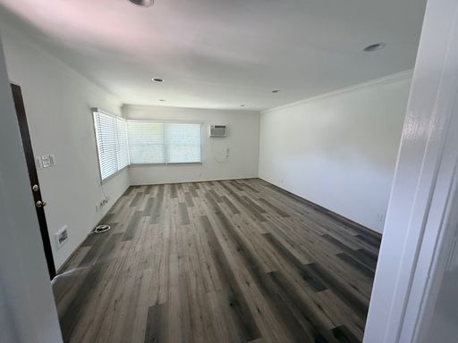Comfortable 2BR Living in Los Angeles – Patio/Balcony Included – photo 1