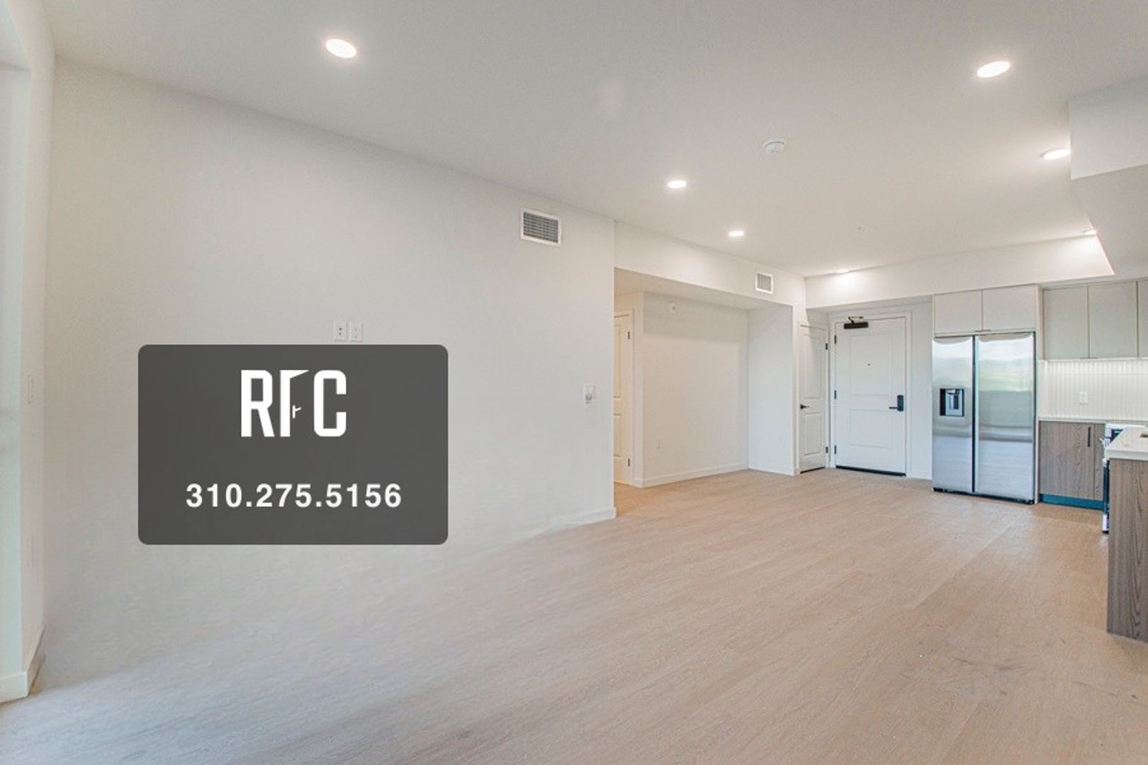 Los Angeles Apartment: 856 S. Gramercy Dr