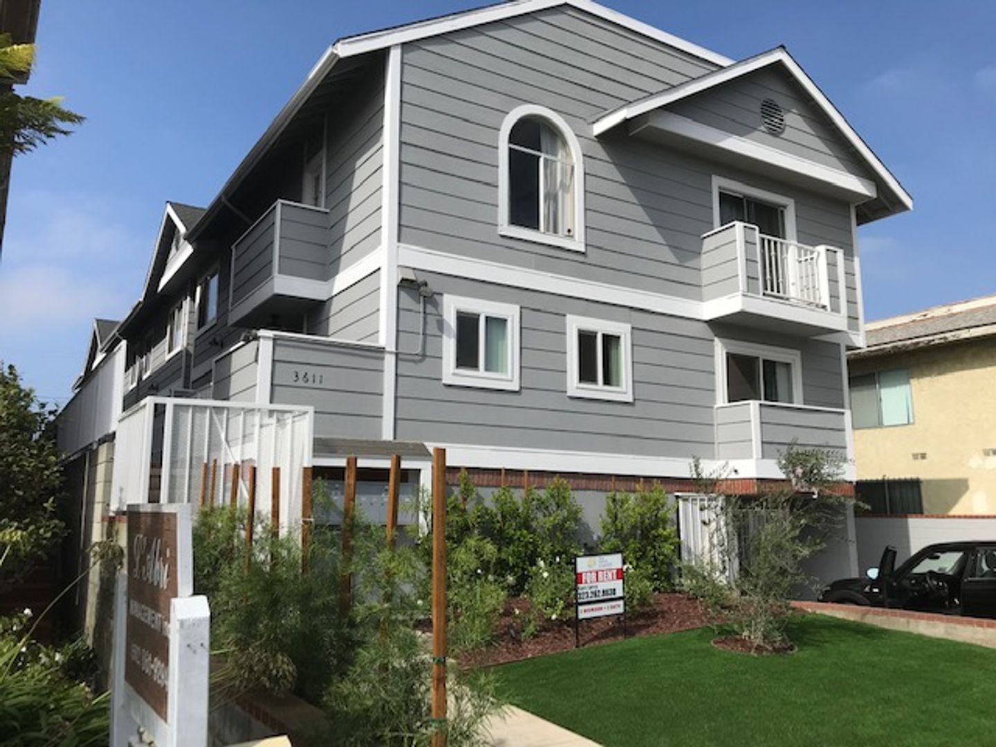Los Angeles Apartment: 3611 S. Centinela Ave