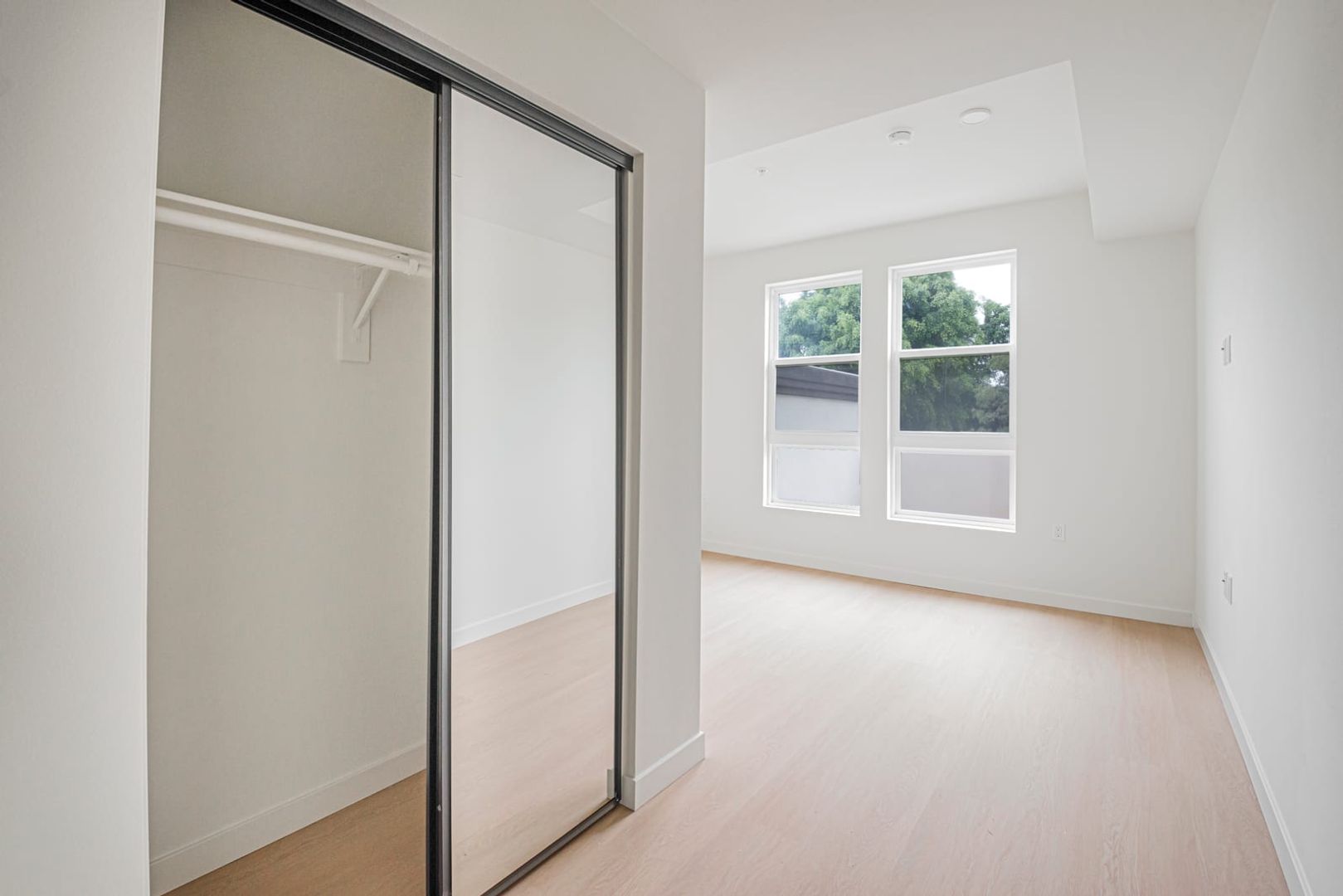 Los Angeles Apartment: 856 S. Gramercy Dr