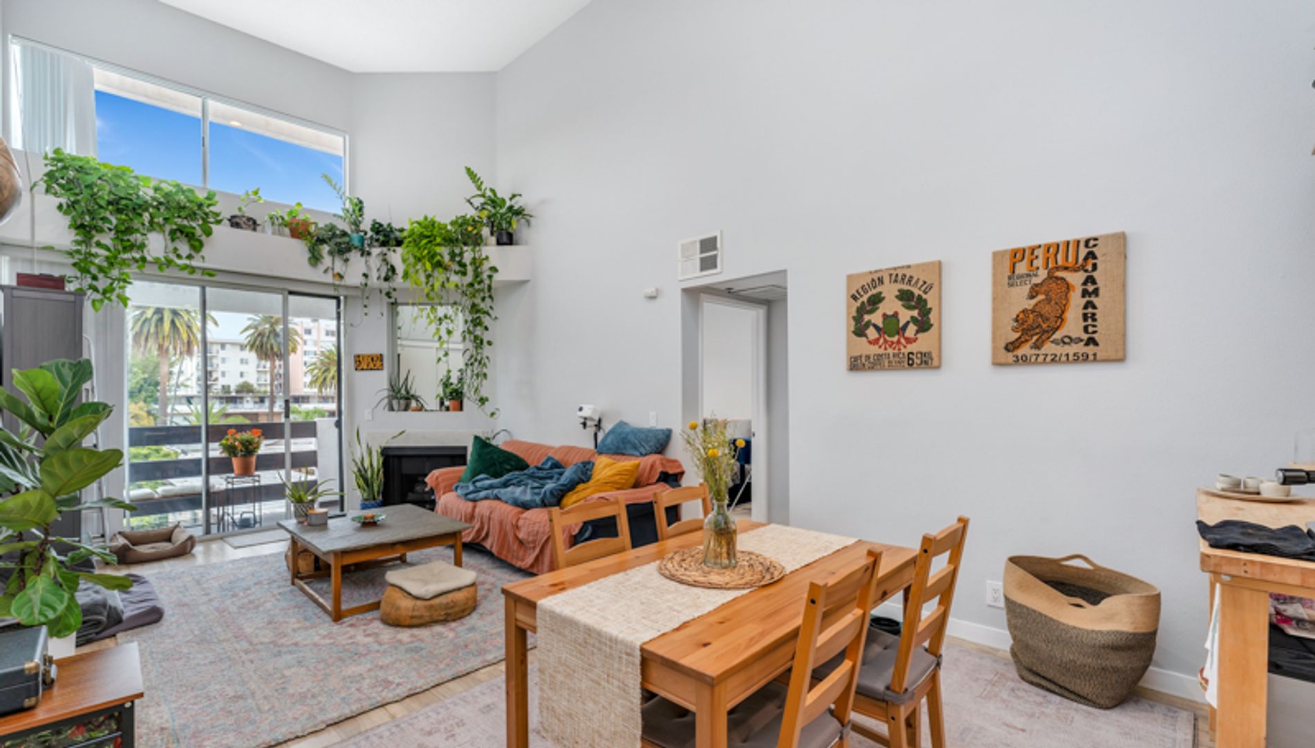 Los Angeles Apartment: 350 S. Reno Street