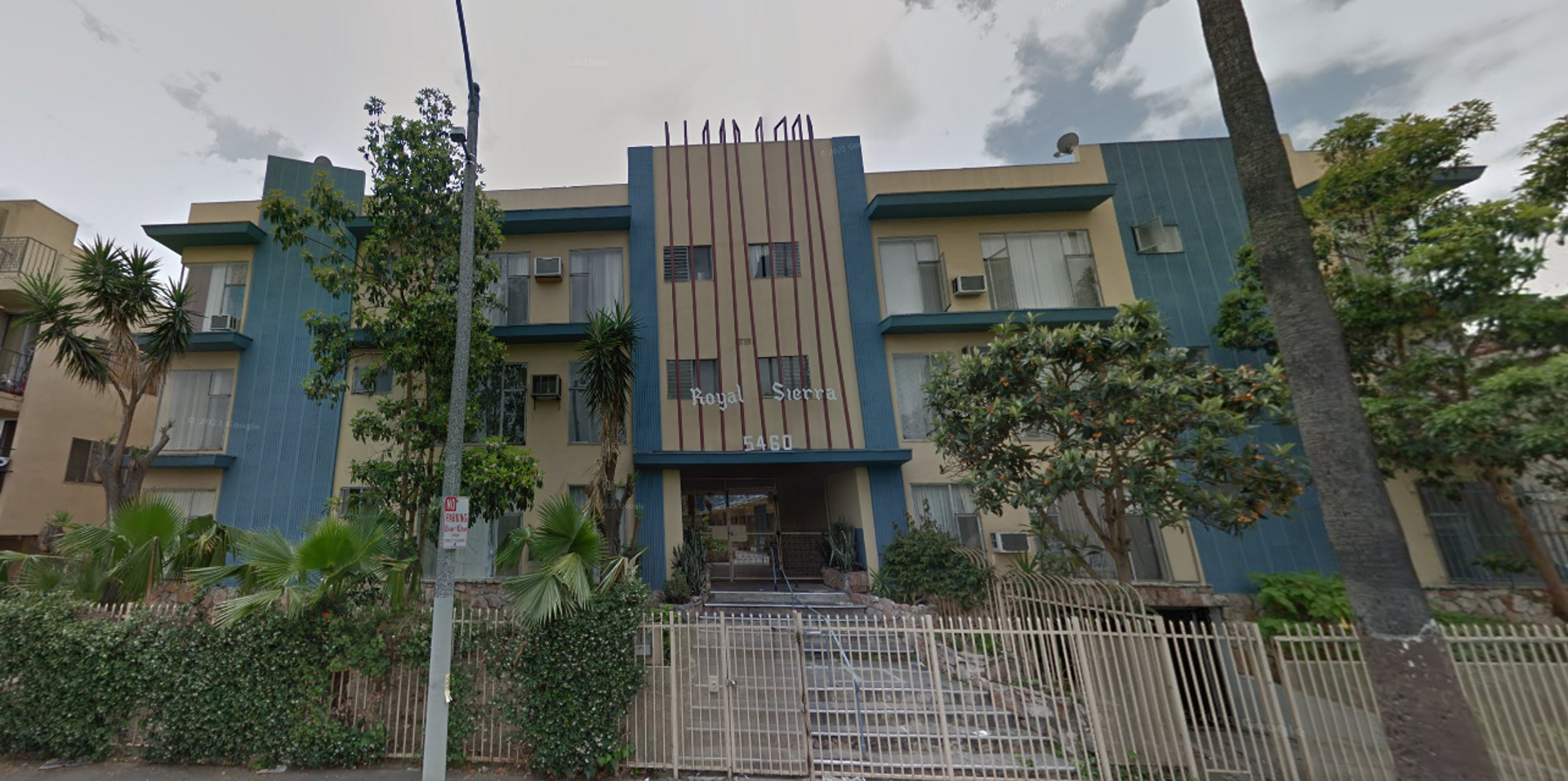 Los Angeles Apartment: 5460 Sierra Vista Ave