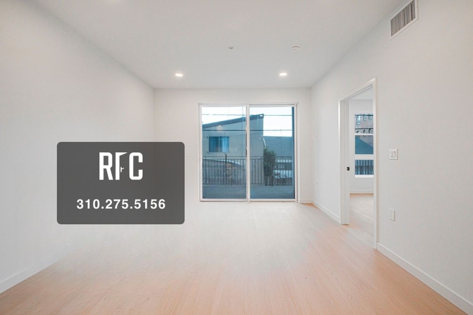 Los Angeles Apartment: 856 S. Gramercy Dr