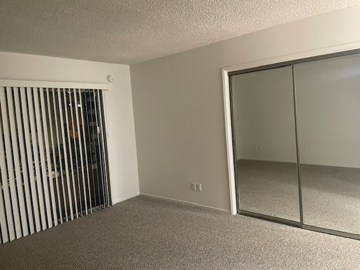 Los Angeles Apartment: 10937 Wilkins Ave