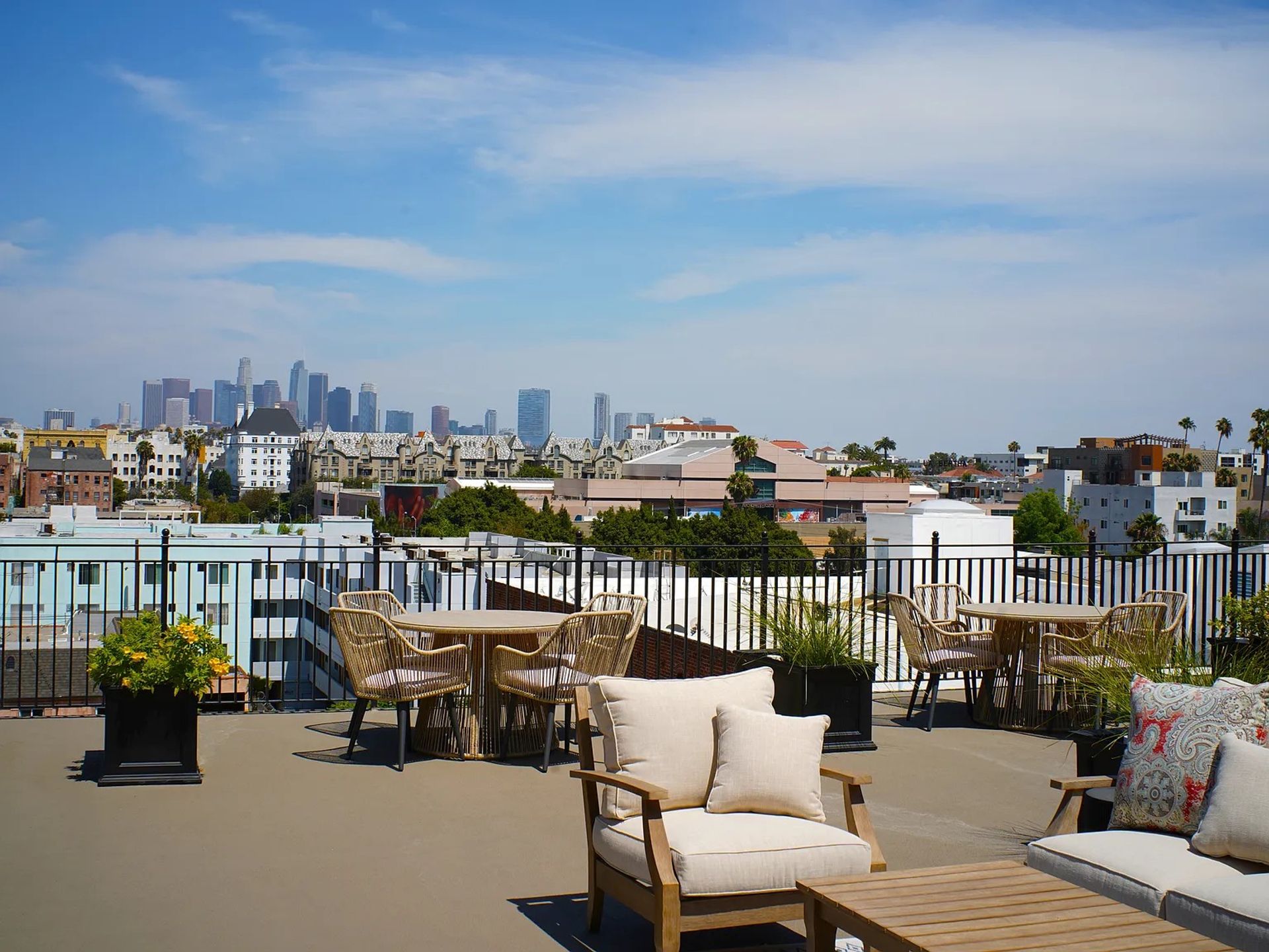 Los Angeles Apartment: 856 S. Gramercy Dr